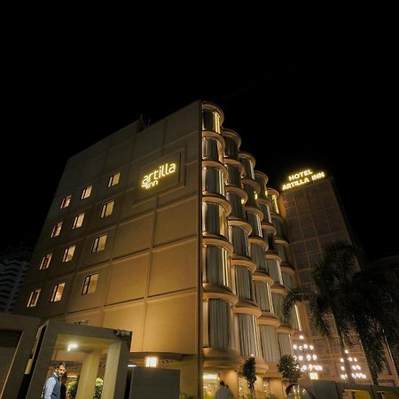 Artilla Inn Ahmadábád Kültér fotó