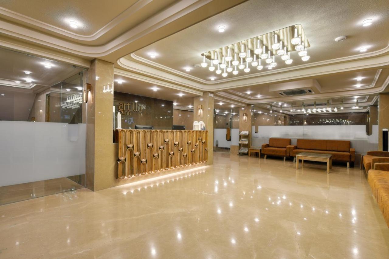 Artilla Inn Ahmadábád Kültér fotó