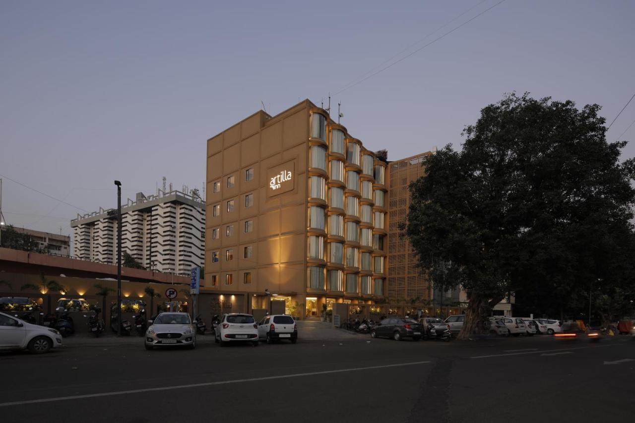 Artilla Inn Ahmadábád Kültér fotó